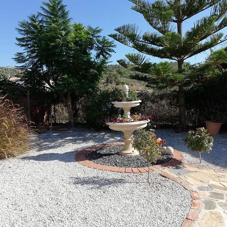 Villa Casa Las Fresas Alcaucín Esterno foto