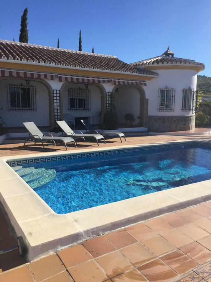 Villa Casa Las Fresas Alcaucín Esterno foto